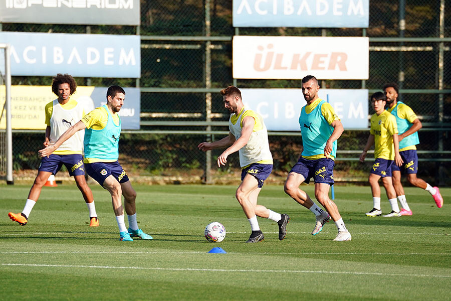 Fenerbahçe teknik direktörü İsmail Kartal iddialı: Şampiyon biz olacağız