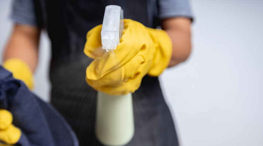 Temizlik yaparken gözden kaçan hata! Sık sık hasta olmanızın nedeni olabilir...