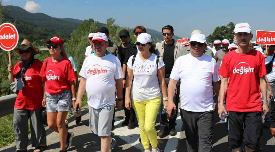 Tanju Özcan’dan değişim çağrısını yineledi: Onların korktuğu gibi olacak