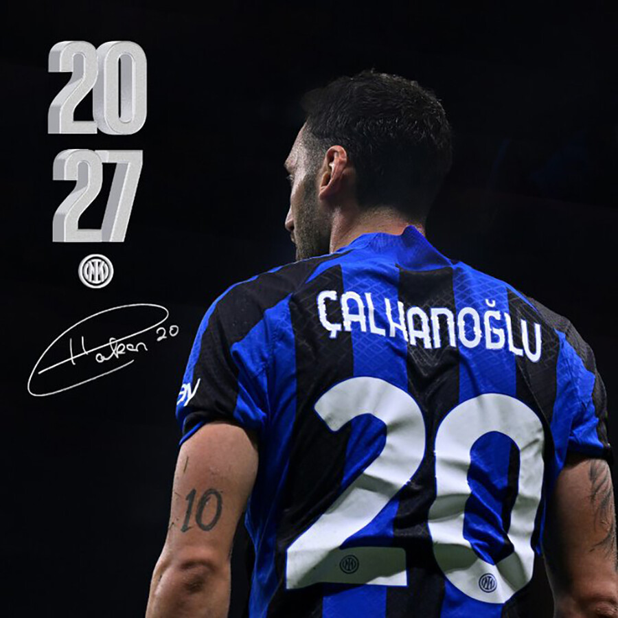 Hakan Çalhanoğlu Inter Milan ile sözleşmesini 2027'ye kadar uzattı Hakan Çalhanoğlu Inter Milan ile sözleşmesini 2027'ye kadar uzattı