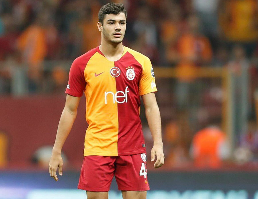 Ozan Kabak'tan  Kim Min Jae  övgüsü: Dünyanın en iyi stoperleri arasında