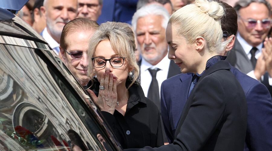 Berlusconi’nin vasiyeti ortaya çıktı! 33 yaşındaki sevgilisine 100 milyon euro miras bıraktı