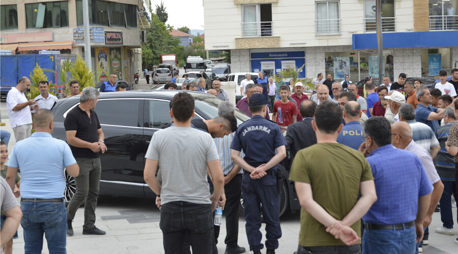 Yerli otomobil Togg’a beklenenden büyük ilgi! Yerli otomobil Togg’a beklenenden büyük ilgi!