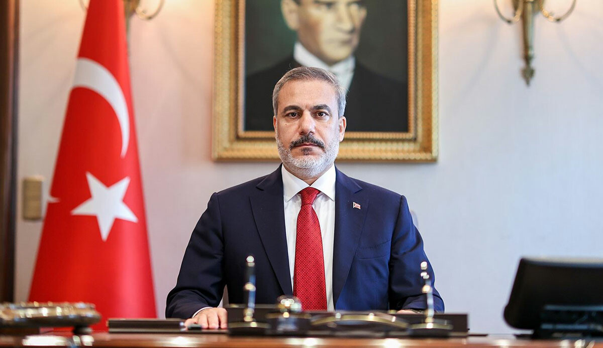 Hakan Fidan Hollandalı mevkidaşı ile görüştü Hakan Fidan Hollandalı mevkidaşı ile görüştü