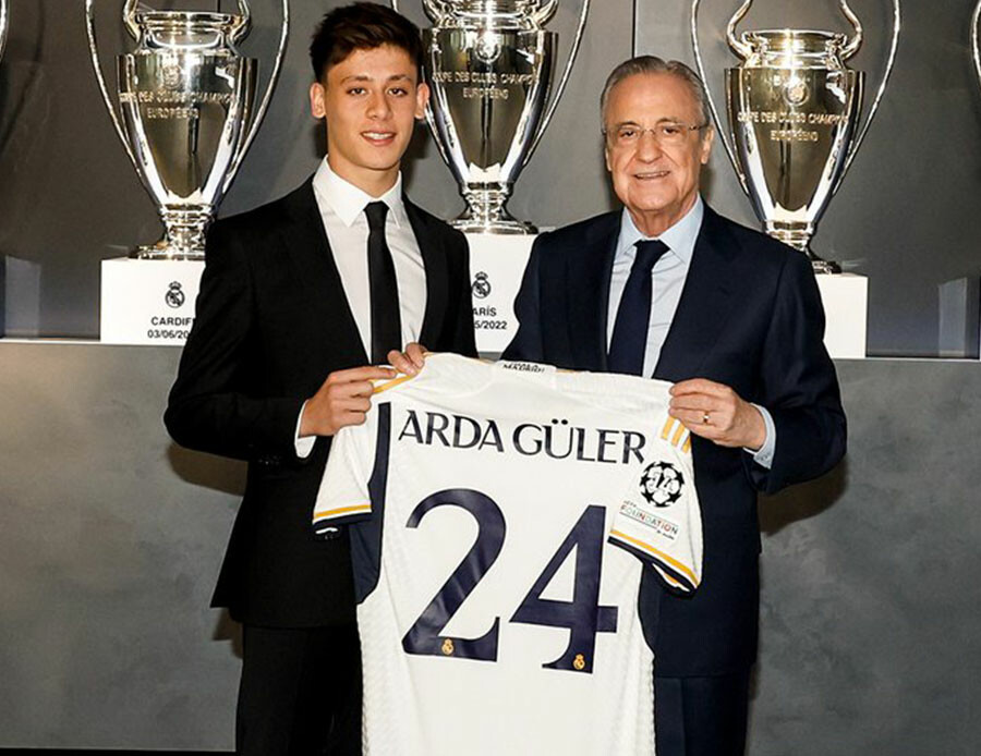 Arda Güler Real Madrid formasını ilk kez giydi! İşte o özel anlar