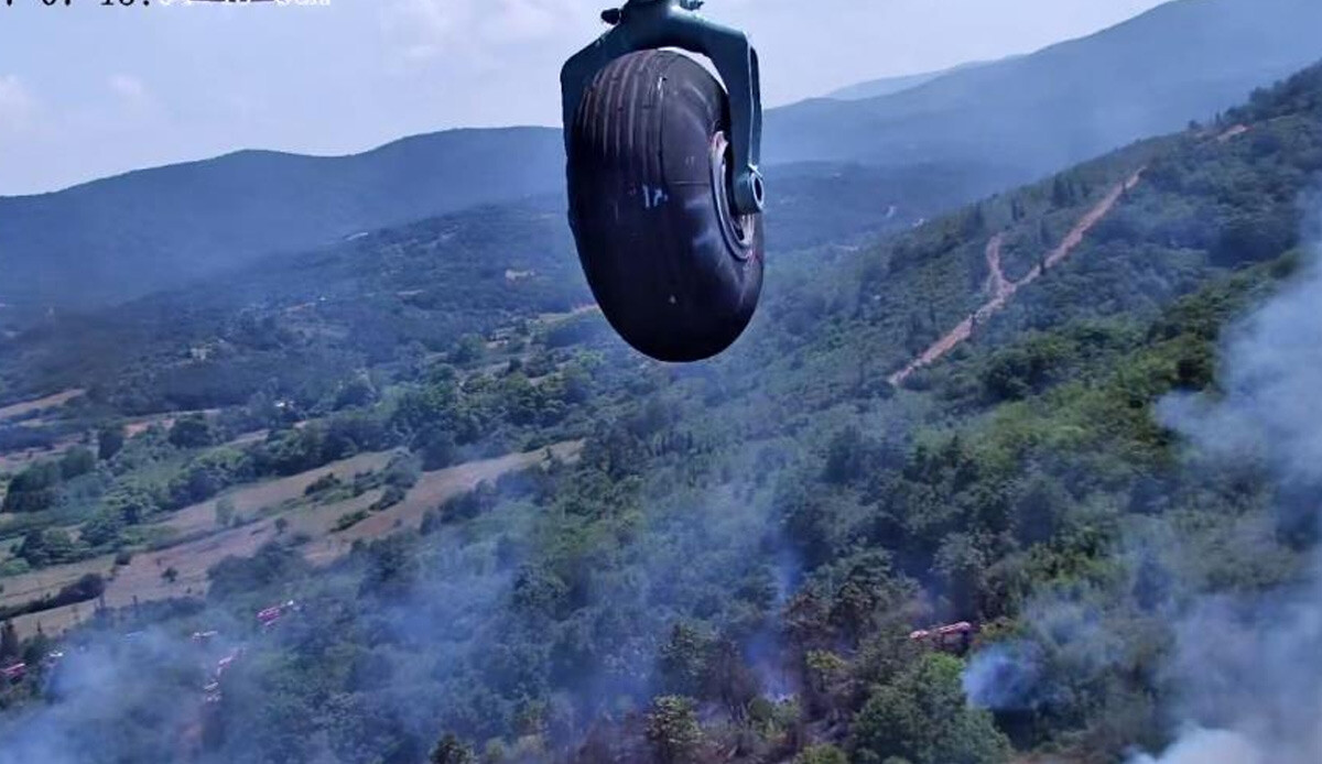 Çanakkale'de orman yangını! Müdahale sürüyor Çanakkale'de orman yangını! Müdahale sürüyor