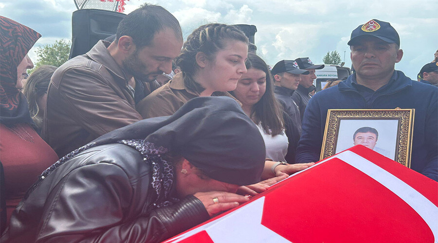 Şehit düşen babasının hayaliydi… Üniversiteyi dereceyle bitirdi