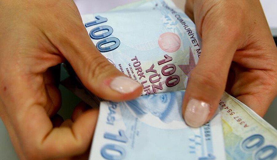 Cep telefonu harcından sigaraya, temizlik ürünlerinden bebek bezine... Harçlar ve KDV arttı Cep telefonu harcından sigaraya, temizlik ürünlerinden bebek bezine... Harçlar ve KDV arttı