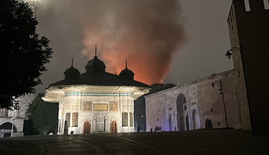 Son dakika: Topkapı Sarayı'nın içindeki restoranda yangın