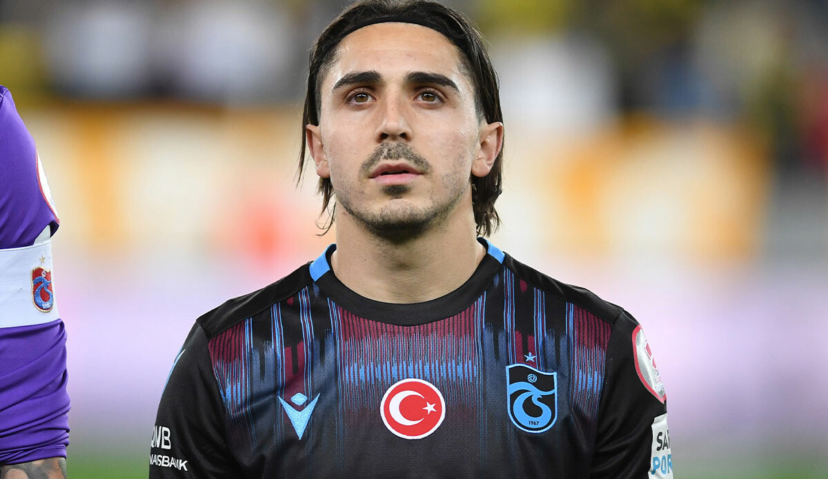 Abdülkadir Ömür, Premier Lig&#039;den gelen dev teklifi açıkladı