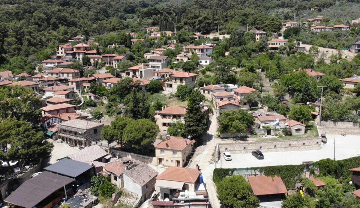 Kazdağları'nın eteklerinde rüya gibi bir köy! Burada fotoğraf çekmek paralı ve izne tabi