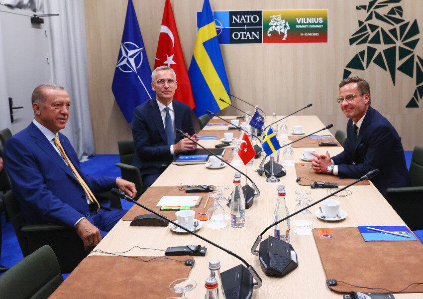 NATO Zirvesi öncesi üçlü 'İsveç' görüşmesi