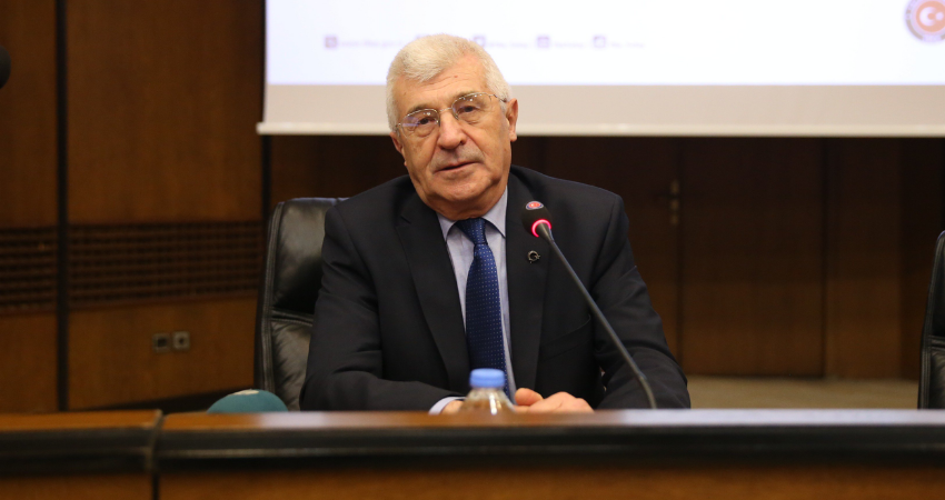 Prof. Dr. Ahmed Güner Sayar kimdir, kaç yaşında, nereli? Ahmed Güner Sayar kitapları nedir? ahmed güner sayar söyleşi