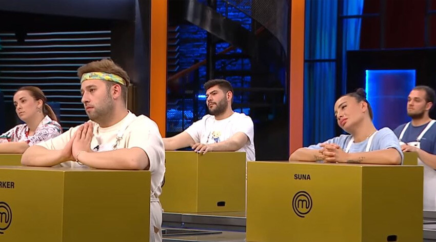 Şef Somer Sivrioğlu yarışmaya döner dönmez bombayı patlattı… Sürpriz açıklama her şeyi değiştirecek MasterChef All Star 2023 tam kadro...