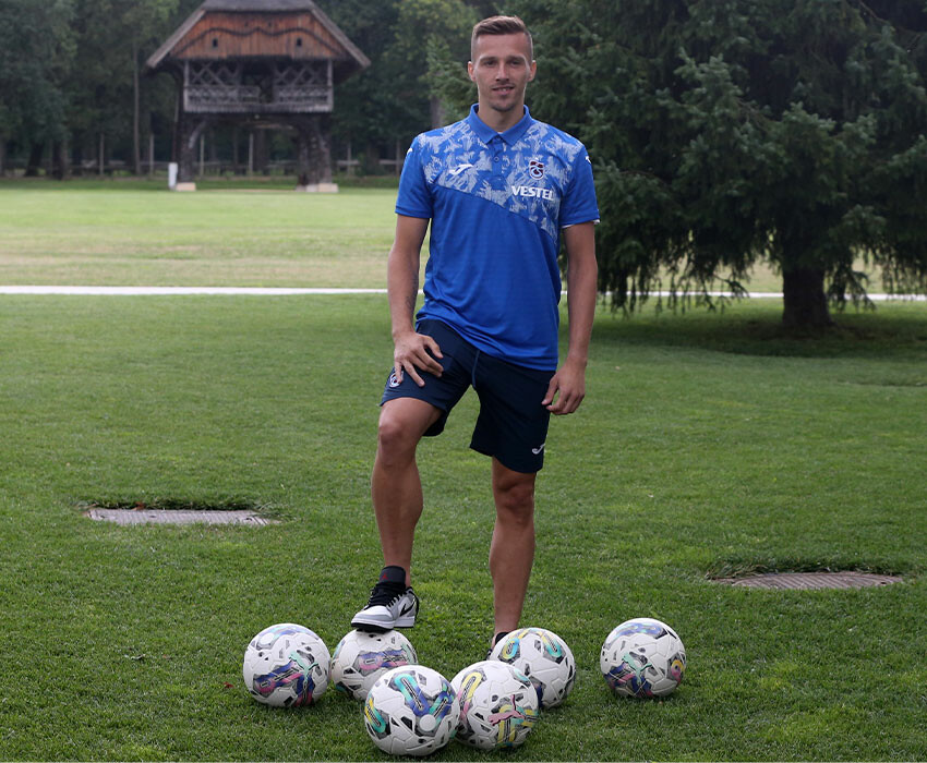 Trabzonspor'un yeni transferi Mislav Orsic şampiyonluk istiyor: Biz Hırvatlar kaybetmeyi sevmeyiz Trabzonspor'un yeni transferi Mislav Orsic şampiyonluk istiyor: Biz Hırvatlar kaybetmeyi sevmeyiz