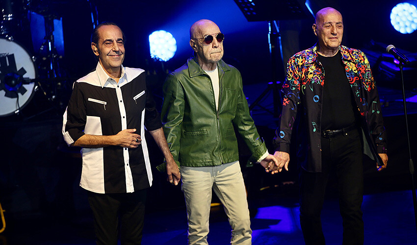 MFÖ grubu üyeleri (Özkan Uğur, Mazhar Alanson, Fuat Özkan)