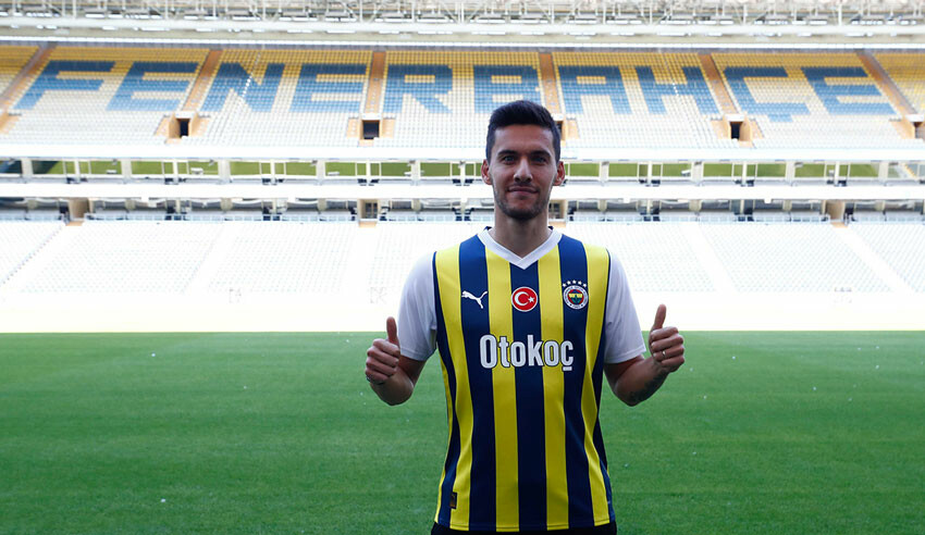 Son Dakika Fenerbahçe Haberi: Umut Nayir çubukluyu giydi, transfer resmen açıklandı Son Dakika Fenerbahçe Haberi: Umut Nayir çubukluyu giydi, transfer resmen açıklandı