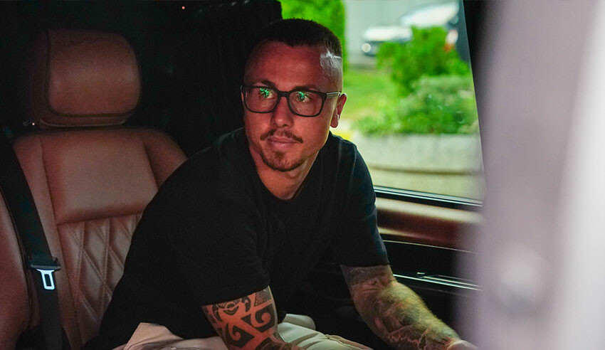 Son Dakika Galatasaray haberi: İspanyol sol bek Angelino resmen Aslan oldu