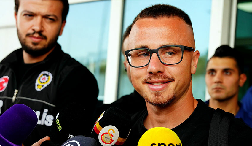 Son Dakika Galatasaray haberi: İspanyol sol bek Angelino resmen Aslan oldu