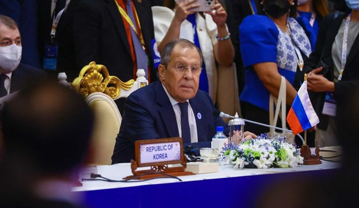 Lavrov: Batı, Rusya'yı yenme planlarını bırakana kadar savaş sürecek Lavrov: Batı, Rusya'yı yenme planlarını bırakana kadar savaş sürecek