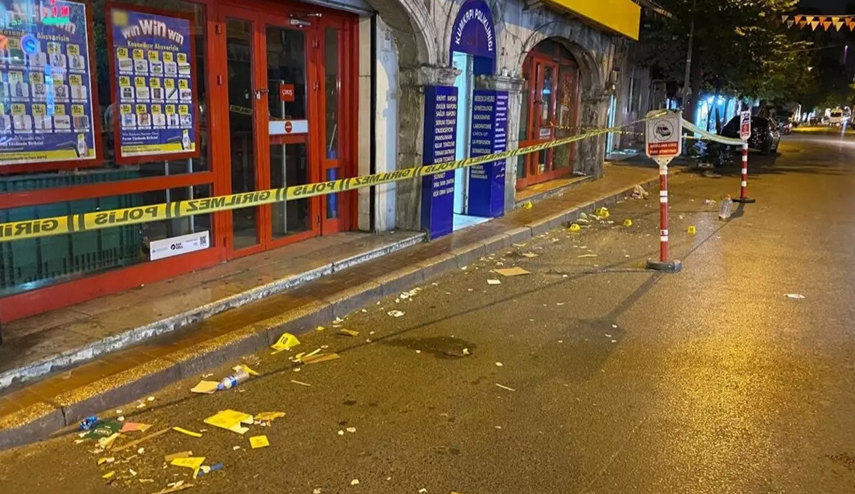 Fatih’te dehşet dakikaları: Sokak ortasında çatıştılar