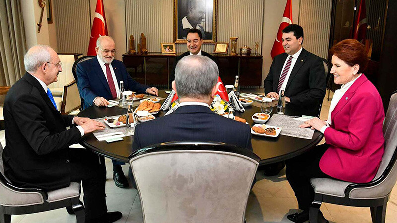 Yerel seçim öncesi CHP ve İYİ Parti arasında kritik görüşme! Yerel seçim öncesi CHP ve İYİ Parti arasında kritik görüşme!