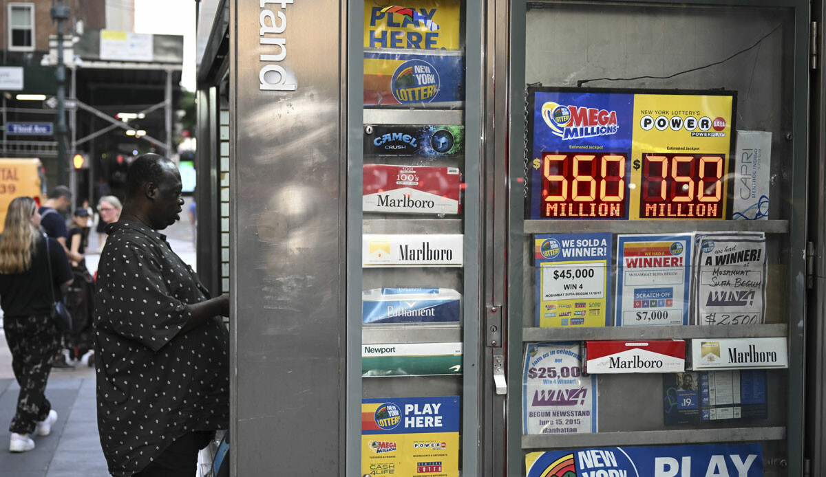ABD'de 750 milyon dolarlık Powerball ikramiyesinin kazananı belli oldu ABD'de 750 milyon dolarlık Powerball ikramiyesinin kazananı belli oldu