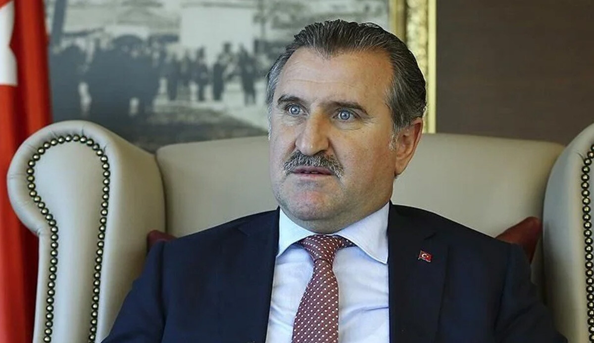 Gençlik ve Spor Bakanı Bak&#039;tan 18-25 yaş arasındaki gençlere müjde
