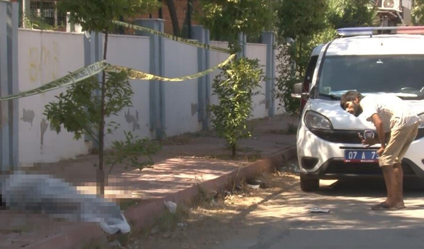 Şaşırtan olay! Cesedin kimliğini dondurma yiyerek tespit etmeye çalıştı Şaşırtan olay! Cesedin kimliğini dondurma yiyerek tespit etmeye çalıştı