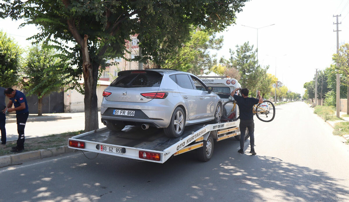 Korkunç kaza: Bisikletli genç hayatını kaybetti Korkunç kaza: Bisikletli genç hayatını kaybetti