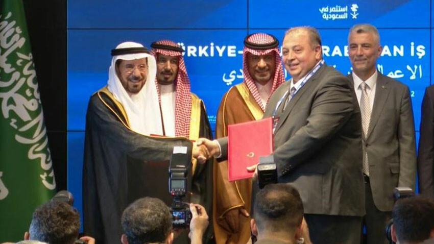 Yatırımcı yeniden rotasını Türkiye'ye çevirdi: İmzalar atıldı, ilk etapta 30 milyon dolar gelecek Yatırımcı yeniden rotasını Türkiye'ye çevirdi: İmzalar atıldı, ilk etapta 30 milyon dolar gelecek