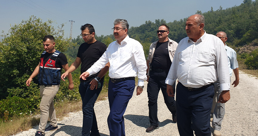 Osmaniye'de orman yangını! 6 ev tahliye edildi. Müdahale sürüyor Osmaniye'de orman yangını! 6 ev tahliye edildi. Müdahale sürüyor