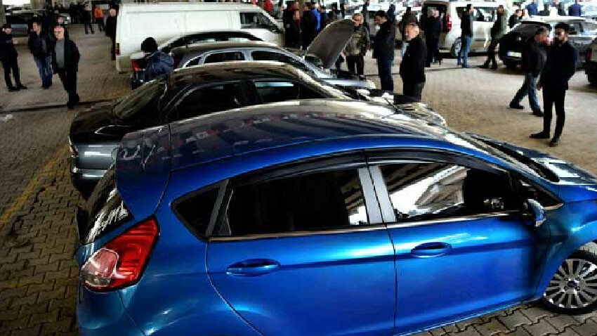 İkinci el araç alacaklar satacaklar dikkat! Yeni dönem resmen başladı, büyük cezası var İkinci el otomobil satışı