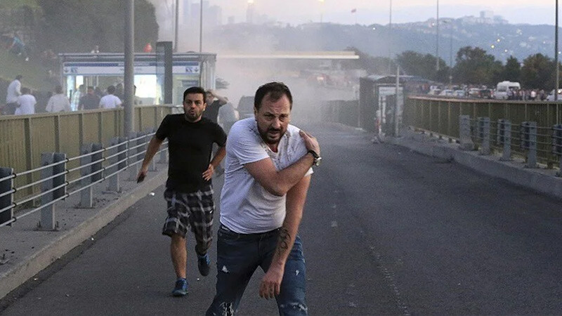 15 Temmuz'da neler oldu? İşte darbe girişiminin seyrinin değiştiği an!