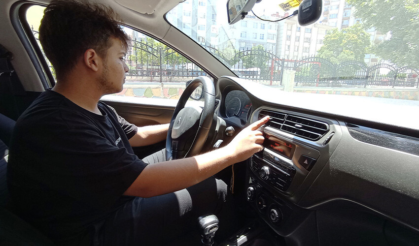Yaz aylarında klimaya dikkat! Yüz felci yapıyor Yaz aylarında klimaya dikkat! Yüz felci yapıyor