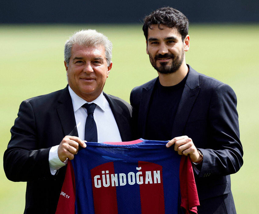 Barcelona'da orta saha bir Türk'e emanet! İlkay Gündoğan imzayı attı Barcelona'da orta saha bir Türk'e emanet! İlkay Gündoğan imzayı attı
