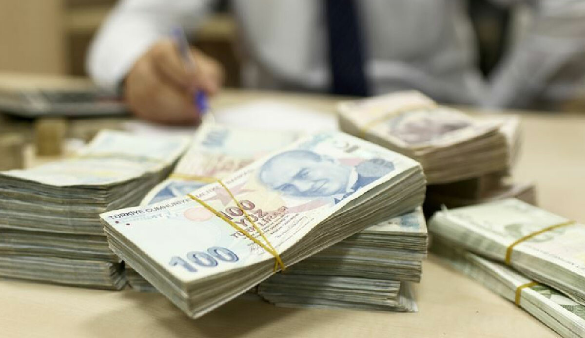 Asgari ücretin 7.5 katıydı, son 40 yılın dibini gördü! Tüm çalışanları ilgilendiren kıdem tazminatı detayı