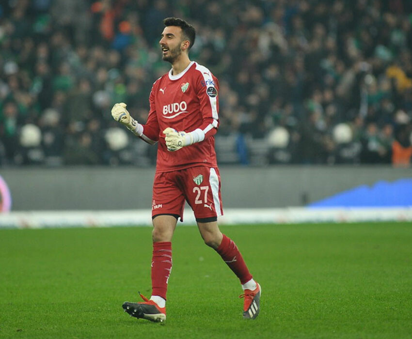 Son dakika transfer haberleri | Galatasaray aradığı kaleciyi Başakşehir'de buldu