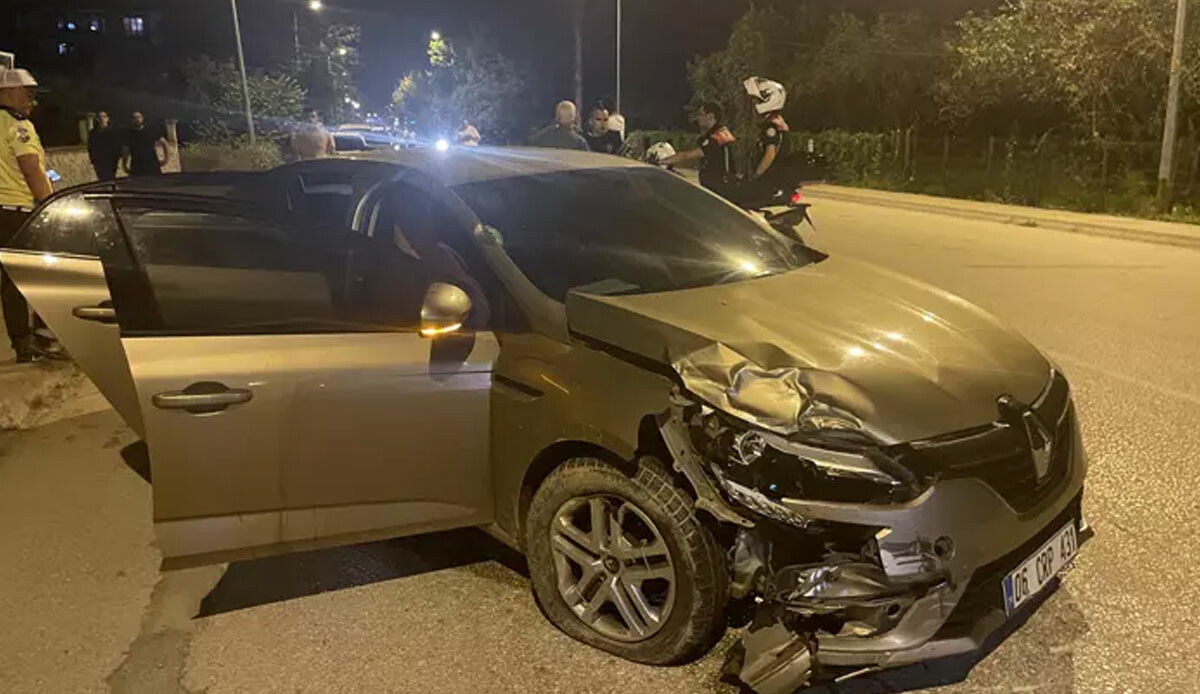 Dur ihtarına uymadı, 1'i polis 2 kişiyi yaraladı Dur ihtarına uymadı, 1'i polis 2 kişiyi yaraladı