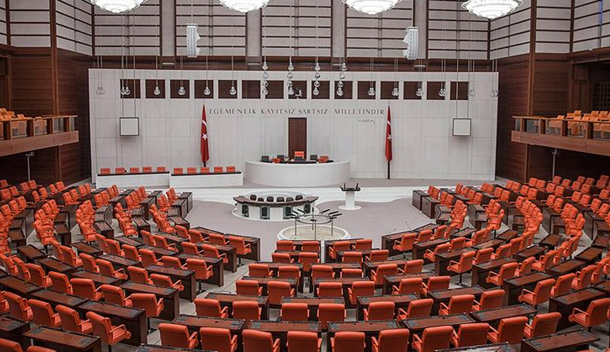 Son dakika... CHP'den TBMM'de olağanüstü toplantı başvurusu Son dakika... CHP'den TBMM'de olağanüstü toplantı başvurusu