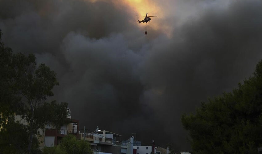 Yunanistan alev alev! Yangın hala söndürülemedi