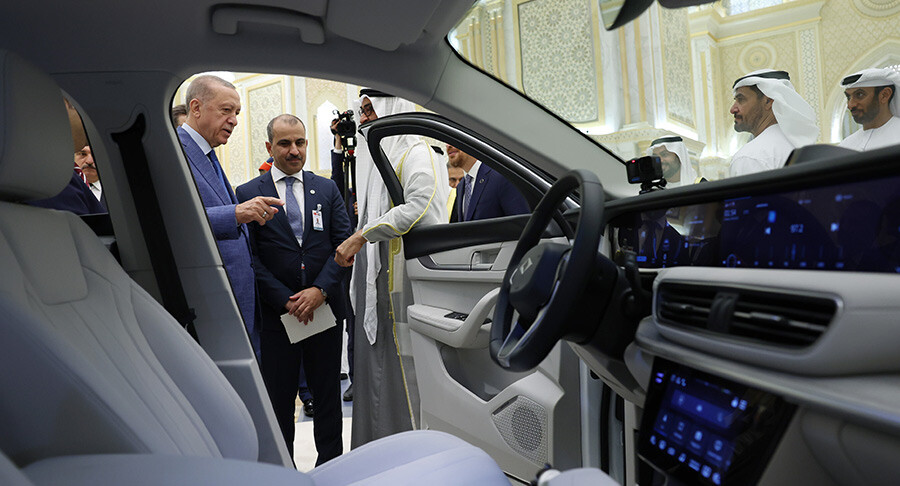 BAE'den Erdoğan'a devlet nişanı