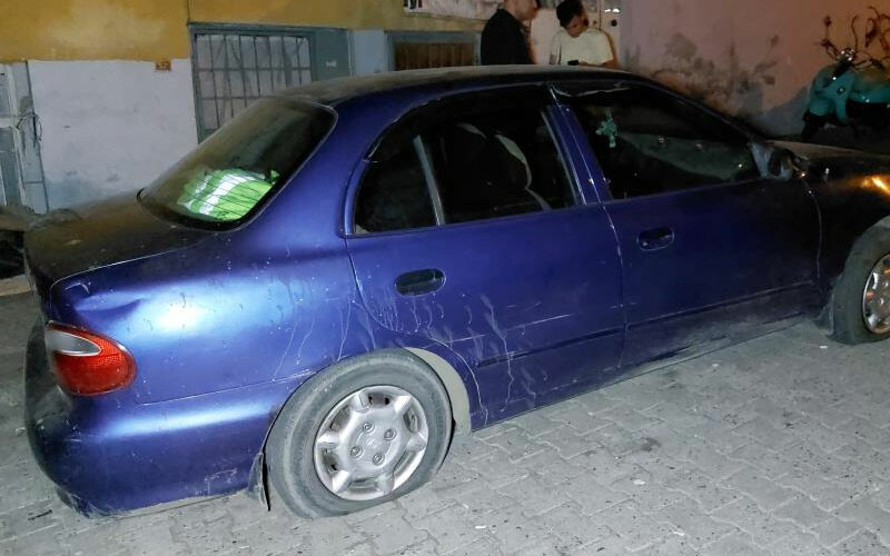 Evinin önündeki sokak kedilerini kovdu, bıçaklı saldırıya uğradı Evinin önündeki sokak kedilerini kovdu, bıçaklı saldırıya uğradı