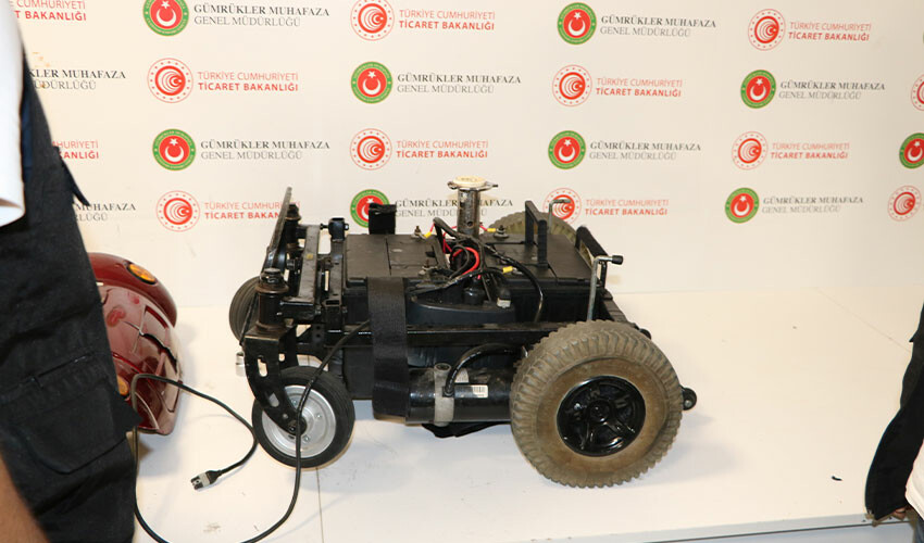 Uyuşturucuyu gizledikleri yer görenleri hayrete düşürdü