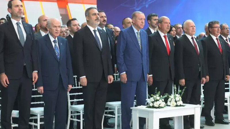 Sondakika! Yeni Ercan Havalimanı açıldı: 10 milyon yolcu taşıyacak Sondakika! Yeni Ercan Havalimanı açıldı: 10 milyon yolcu taşıyacak