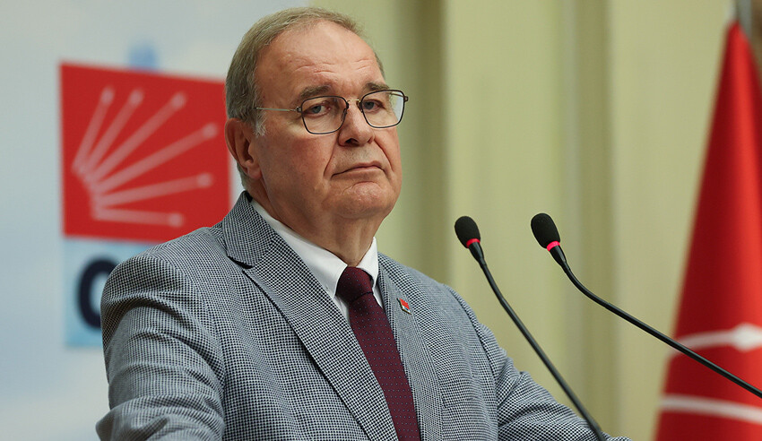 Kılıçdaroğlu en yakınlarından da darbe aldı: CHP'de iç savaş 'zoom'landı Kılıçdaroğlu en yakınlarından da darbe aldı: CHP'de iç savaş 'zoom'landı