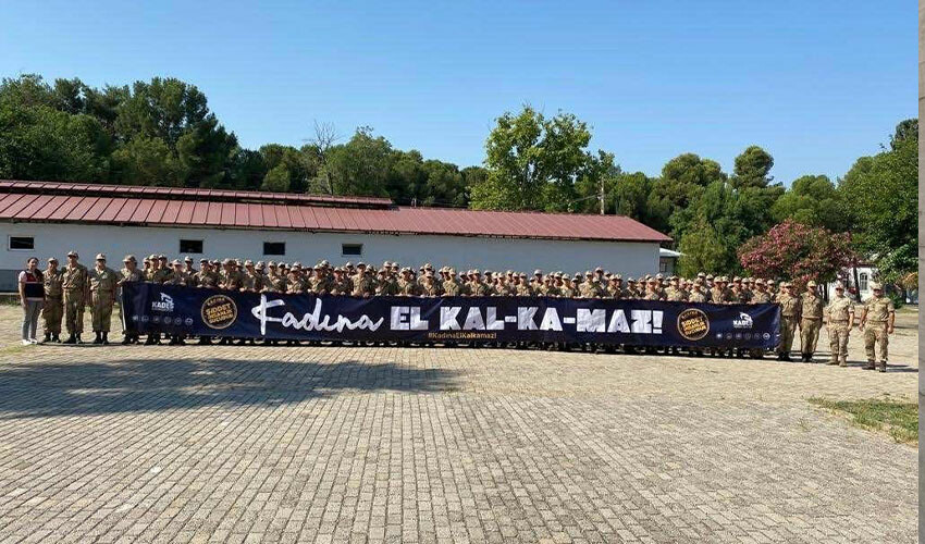 'Jandarmadan Kadına El Kalkmaz' projesi çerçevesinde er ve erbaşlara eğitim verildi 'Jandarmadan Kadına El Kalkmaz' projesi çerçevesinde er ve erbaşlara eğitim verildi