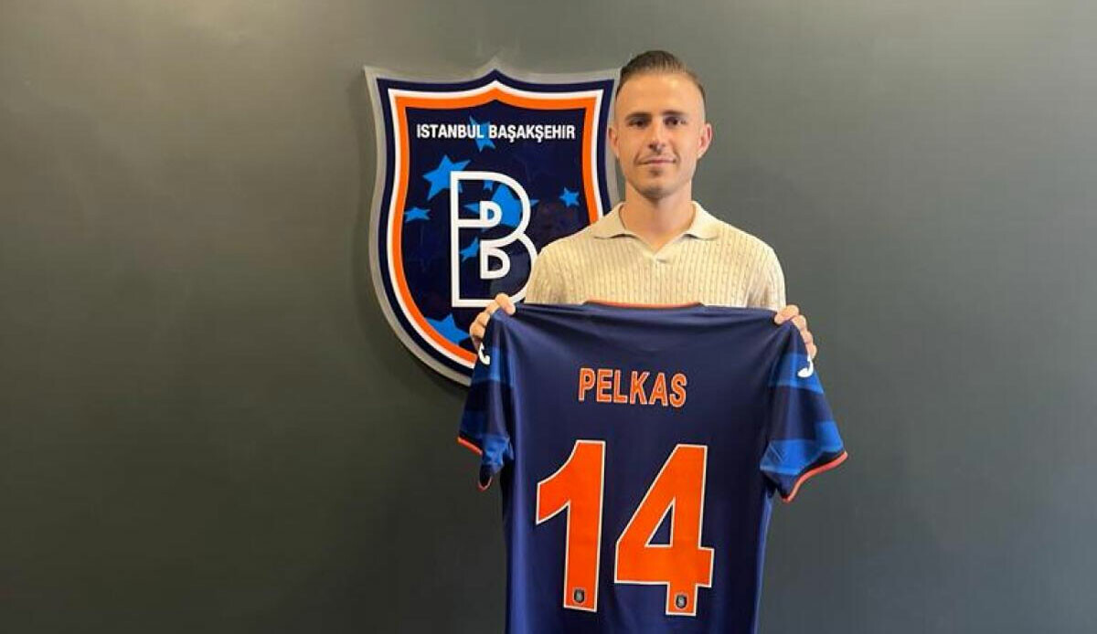 Dimitris Pelkas RAMS Başakşehir'de! Yunan yıldızdan 2 yıllık imza Dimitris Pelkas RAMS Başakşehir'de! Yunan yıldızdan 2 yıllık imza