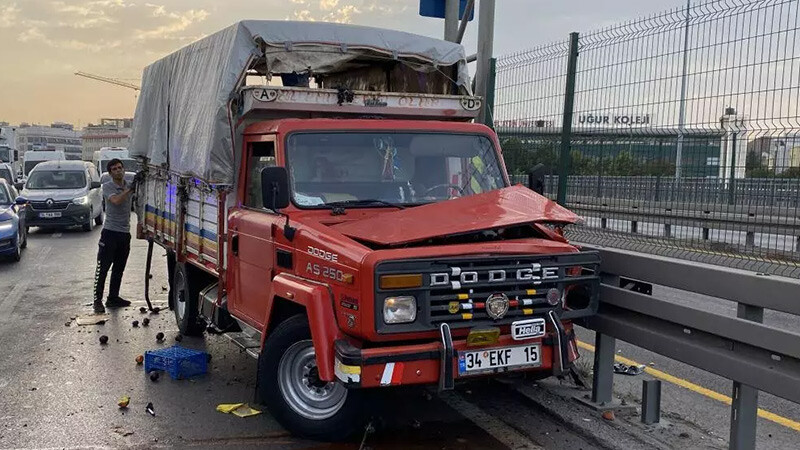 İstanbul'da korkunç kaza: 2 ölü