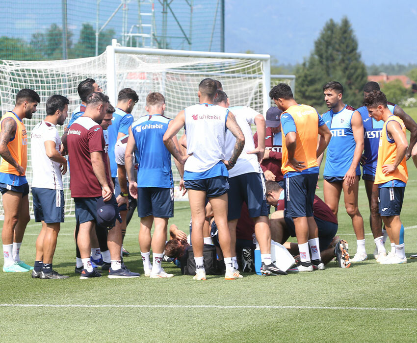 Trabzonspor'da sakatlık şoku! Yeni transfer Mislav Orsic korkuttu Trabzonspor'da sakatlık şoku! Yeni transfer Mislav Orsic korkuttu